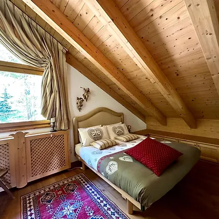 Alpine Escape 4 *