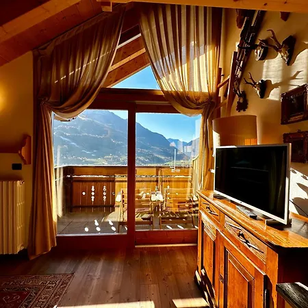 Alpine Escape 4 Apartment